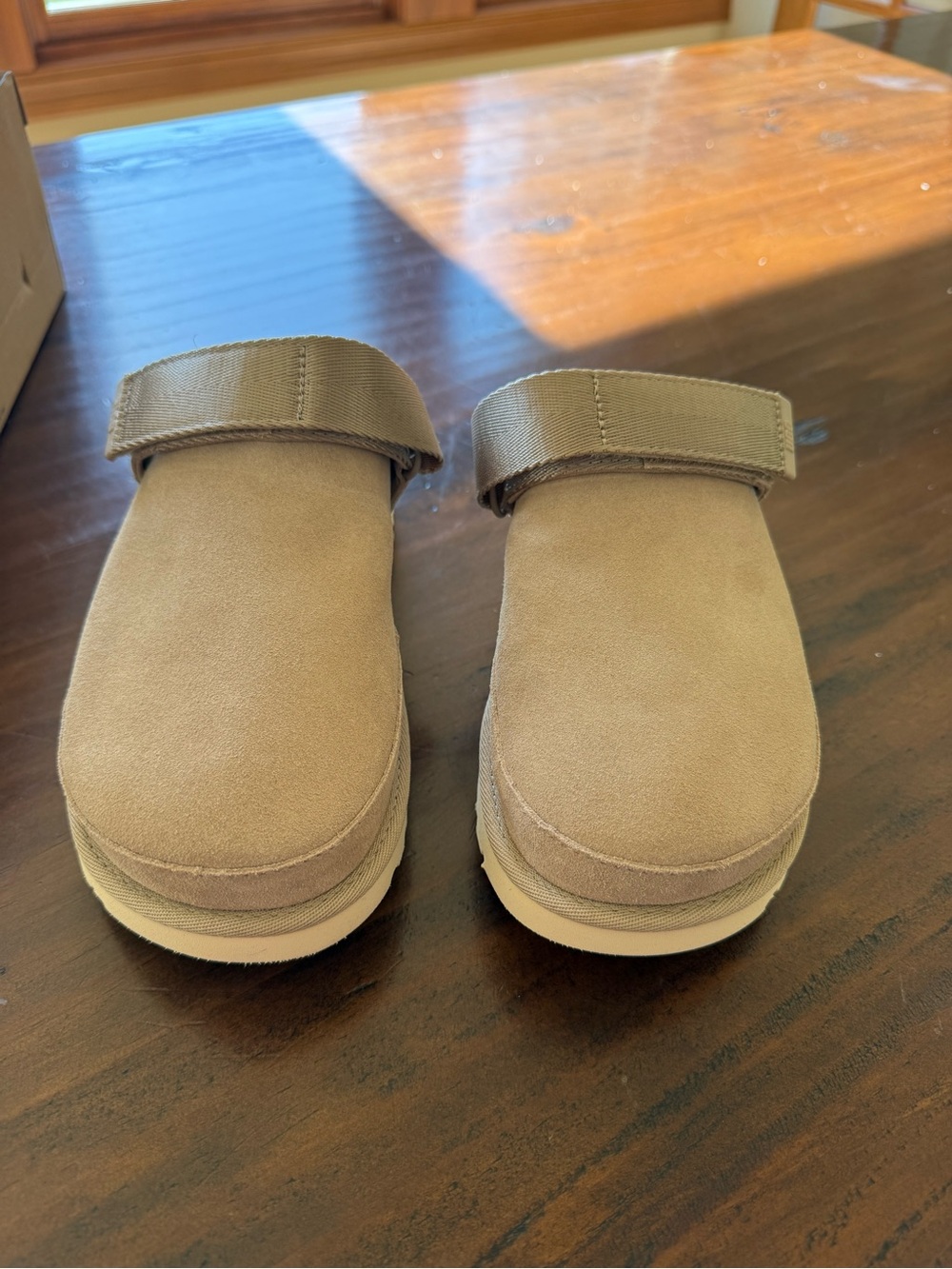 UGG Kids Tan Suede Slide Clogs with Adjustable Strap - Picture 2 of 3